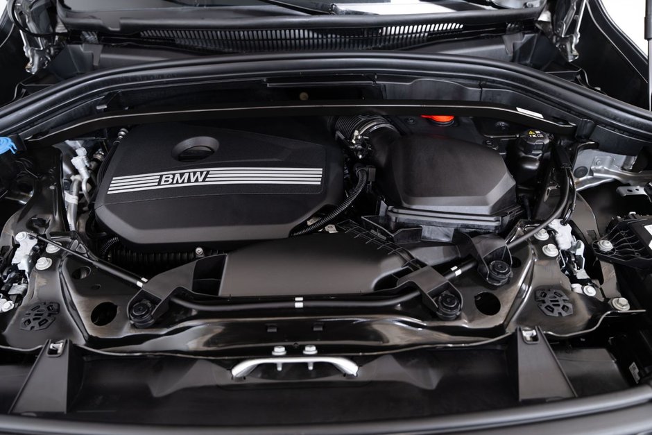 2024 BMW X1 xDrive28i-9