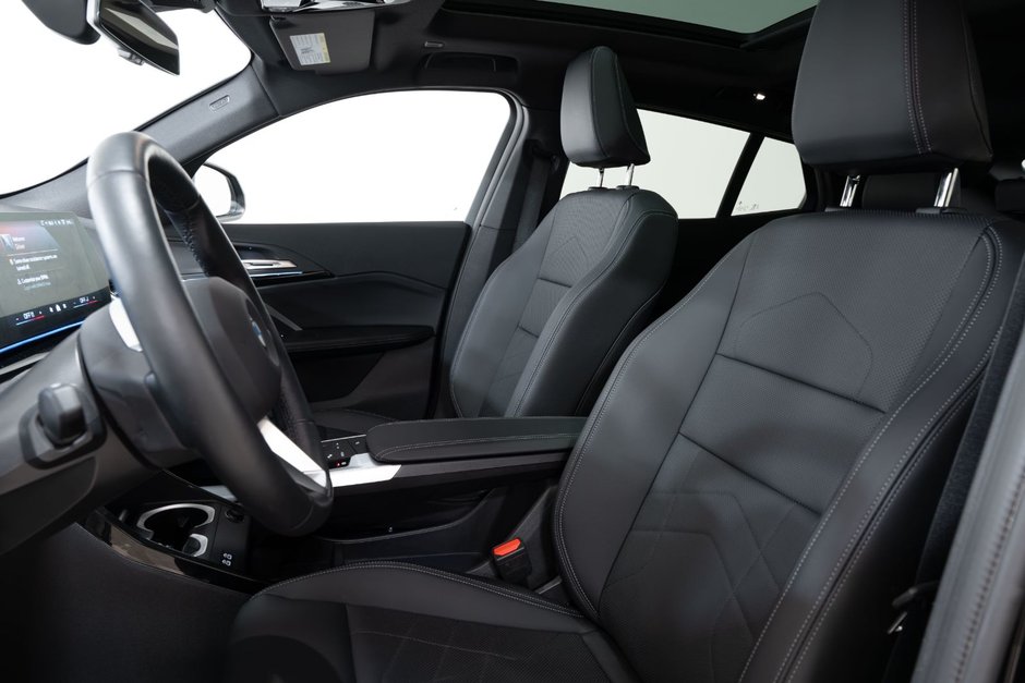 2025 BMW X2 xDrive28i-10