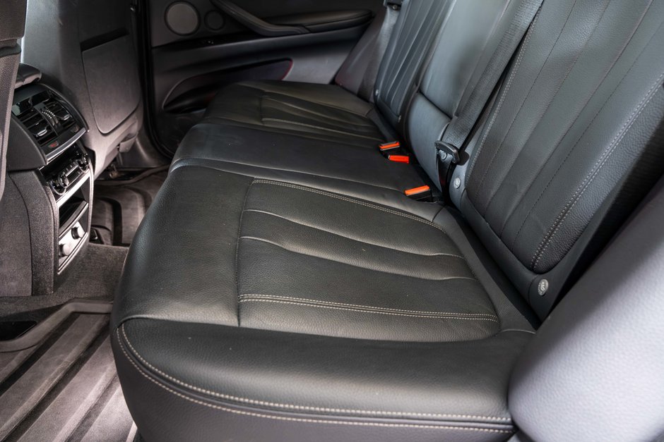 2018 BMW X5 xDrive35i-26