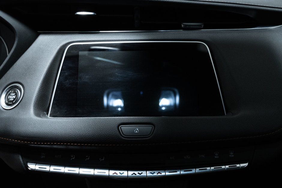 2023 Cadillac XT4 AWD Sport-16
