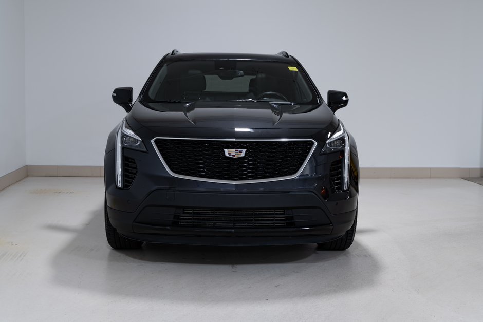 2023 Cadillac XT4 AWD Sport-1