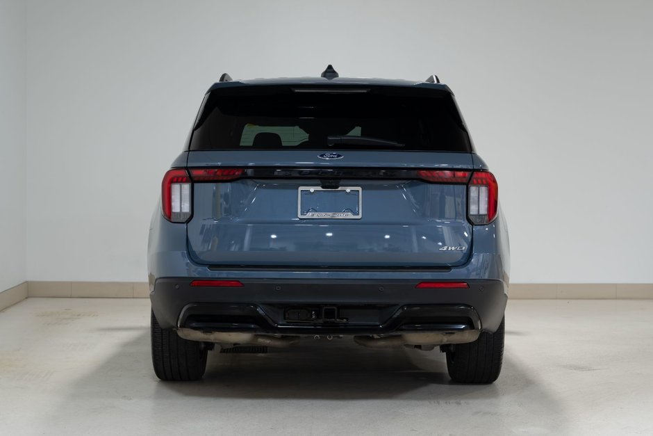 2025 Ford Explorer ST-Line-5