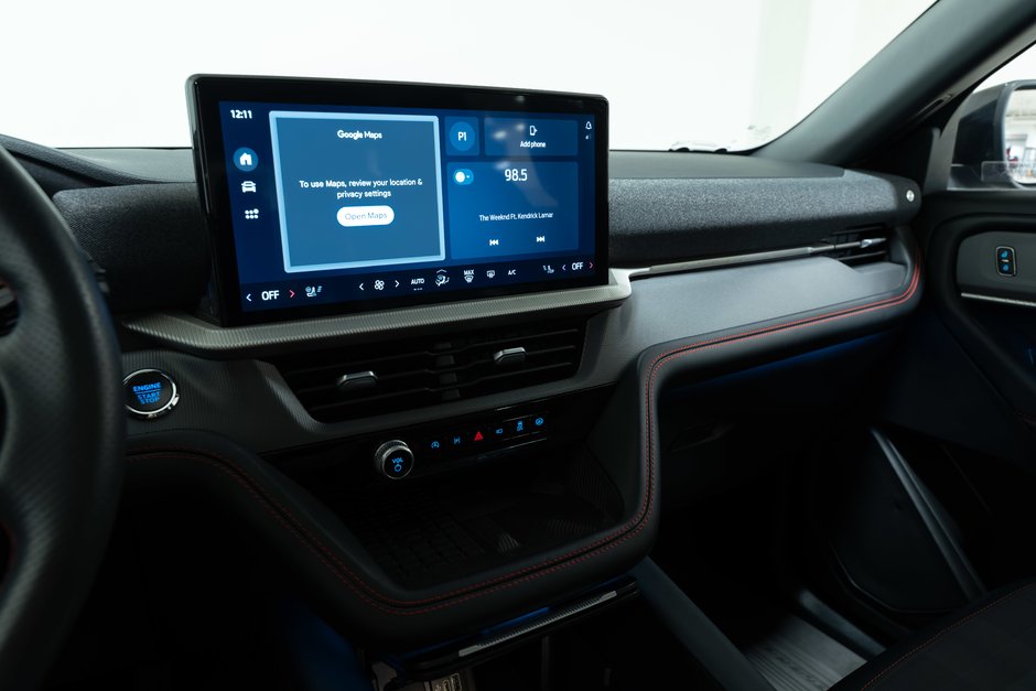 2025 Ford Explorer ST-Line-15