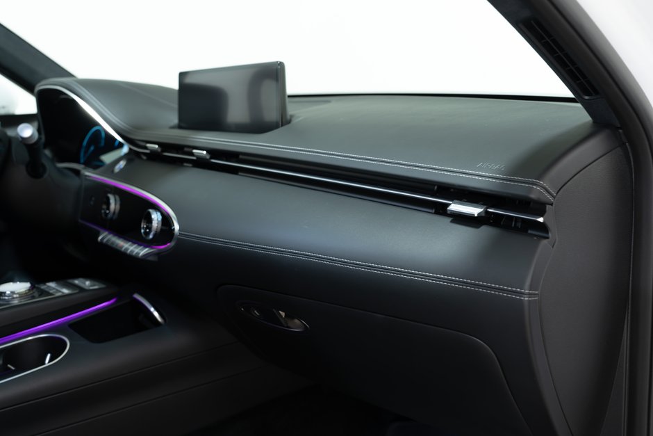2023 GENESIS GV70 3.5T Sport Plus-24