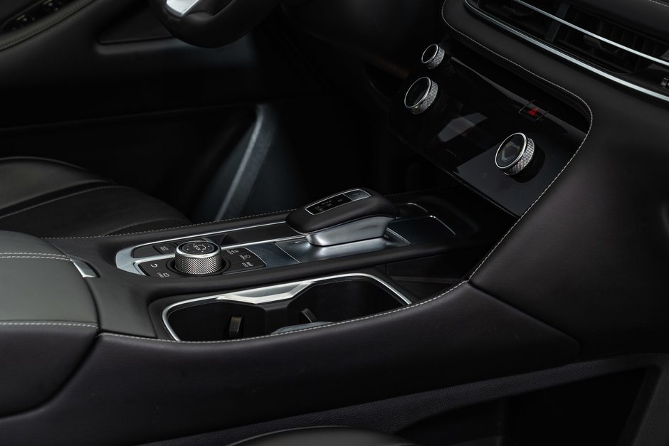 2023 Infiniti QX60 LUXE-23