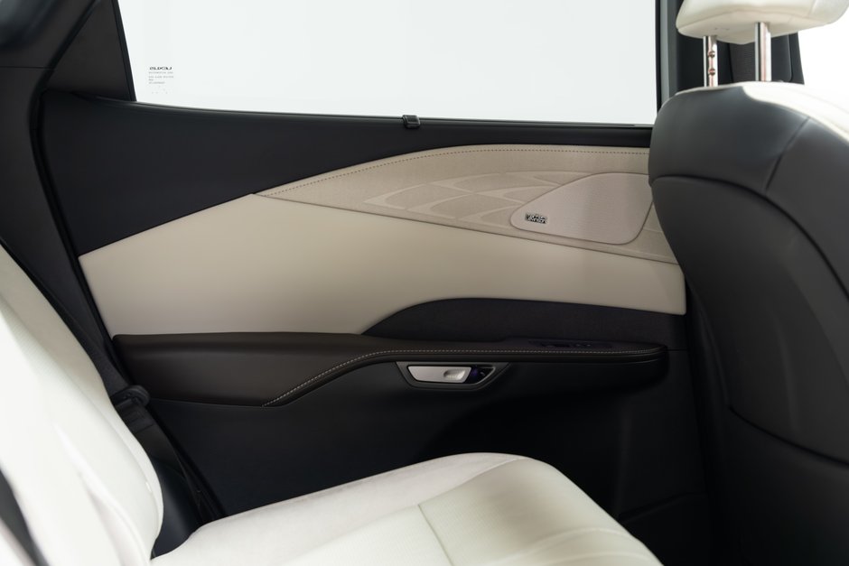 2024 Lexus RX 350h-27