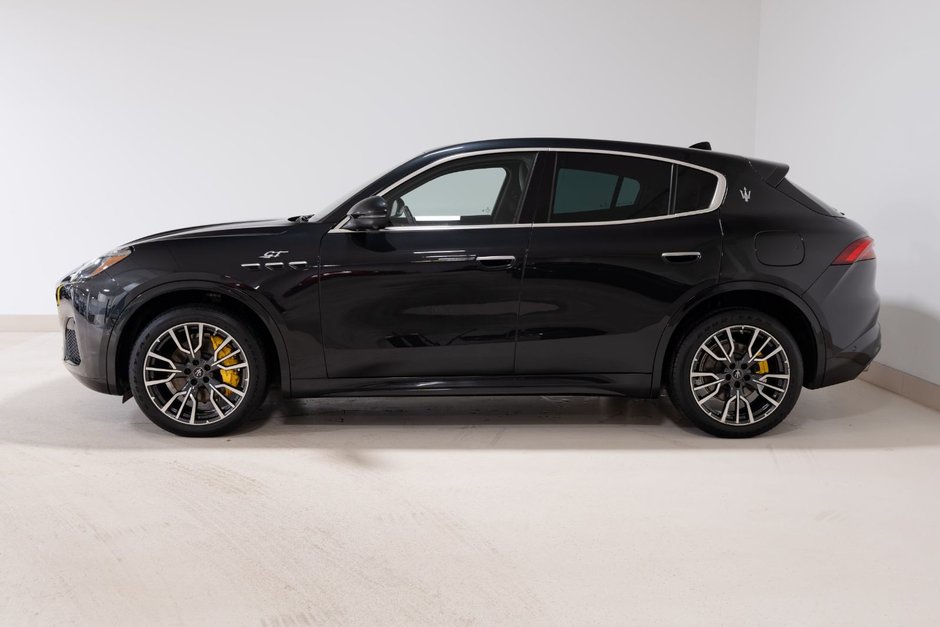 2023 Maserati Grecale GT-8