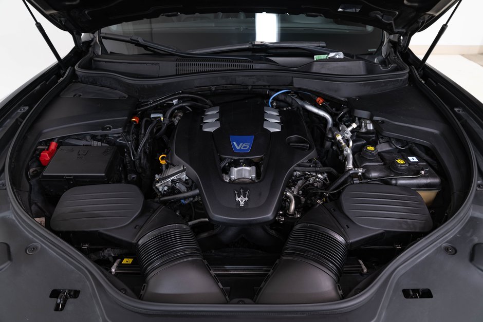 2021 Maserati Levante S GranSport-10