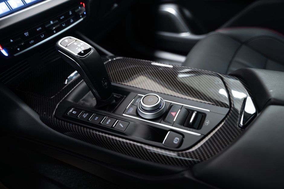 2024 Maserati Levante Modena Ultima-17