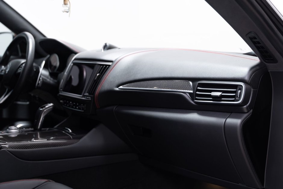 2024 Maserati Levante Modena Ultima-21