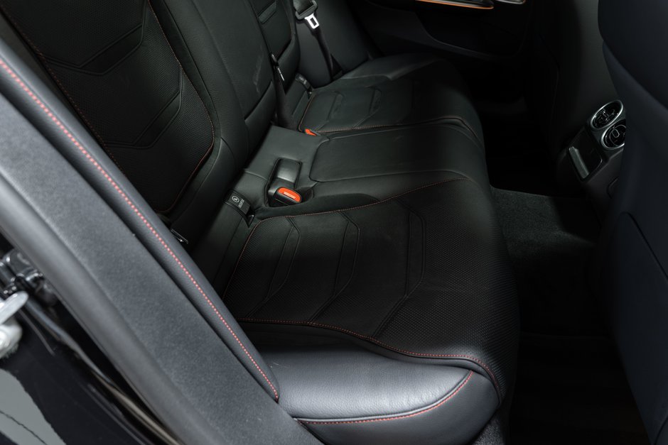 2023 Mercedes-Benz C-Class AMG C 43-25