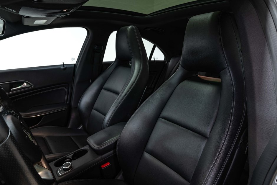 2017 Mercedes-Benz CLA 250-12