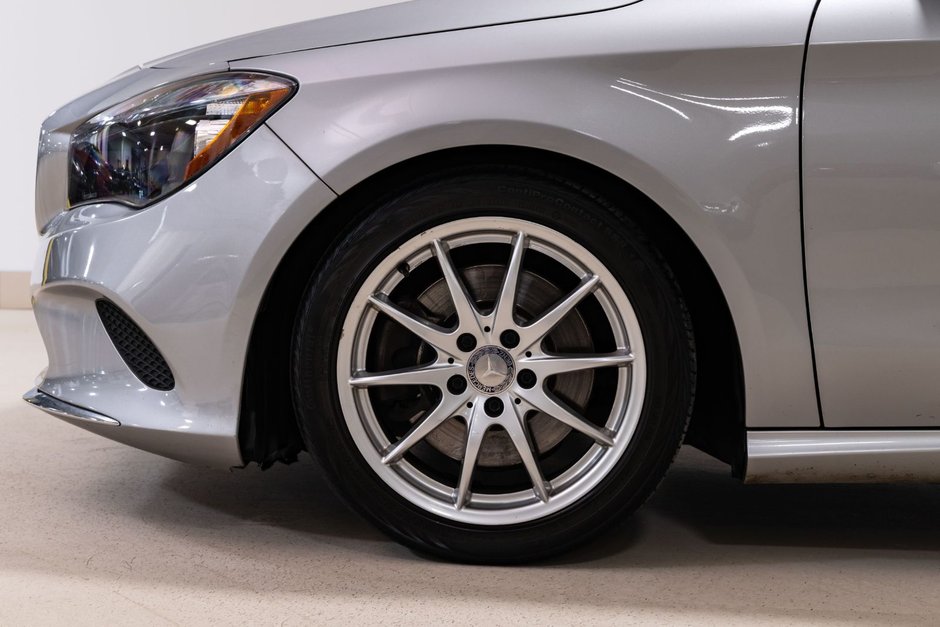 2017 Mercedes-Benz CLA 250-9