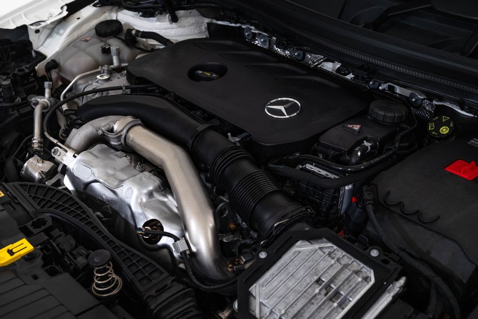 2026 Mercedes-Benz GLA 250-12