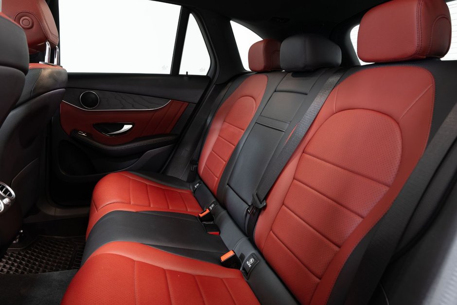 2020 Mercedes-Benz GLC 300-22