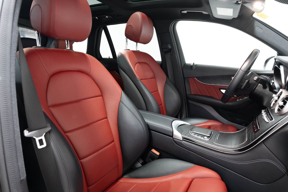 2020 Mercedes-Benz GLC 300-18