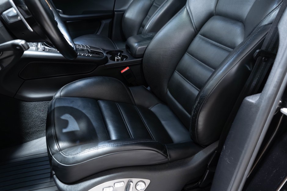 2021 Porsche Macan GTS-12