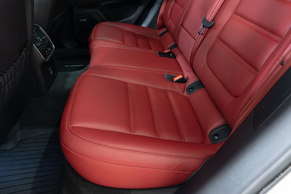 2023 Porsche Macan GTS-25