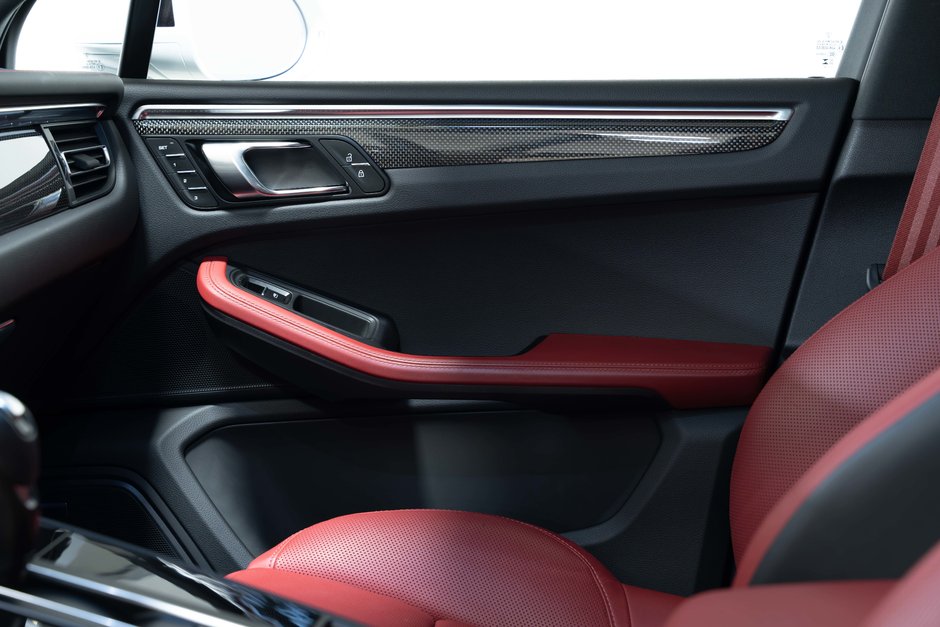 2023 Porsche Macan GTS-10