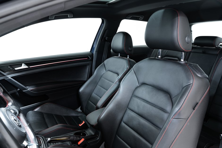 2017 Volkswagen Golf GTI Autobahn-12