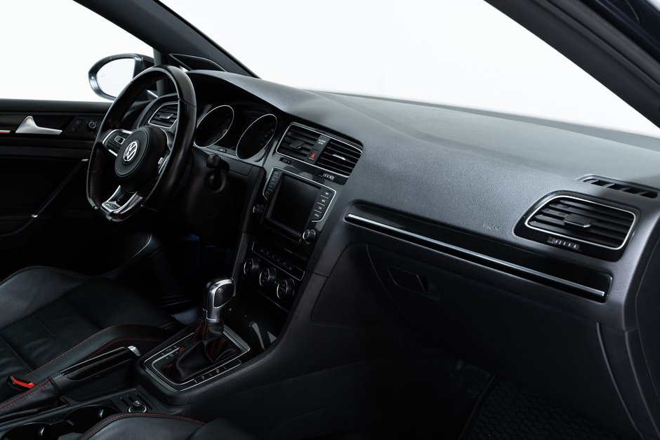 2017 Volkswagen Golf GTI Autobahn-18