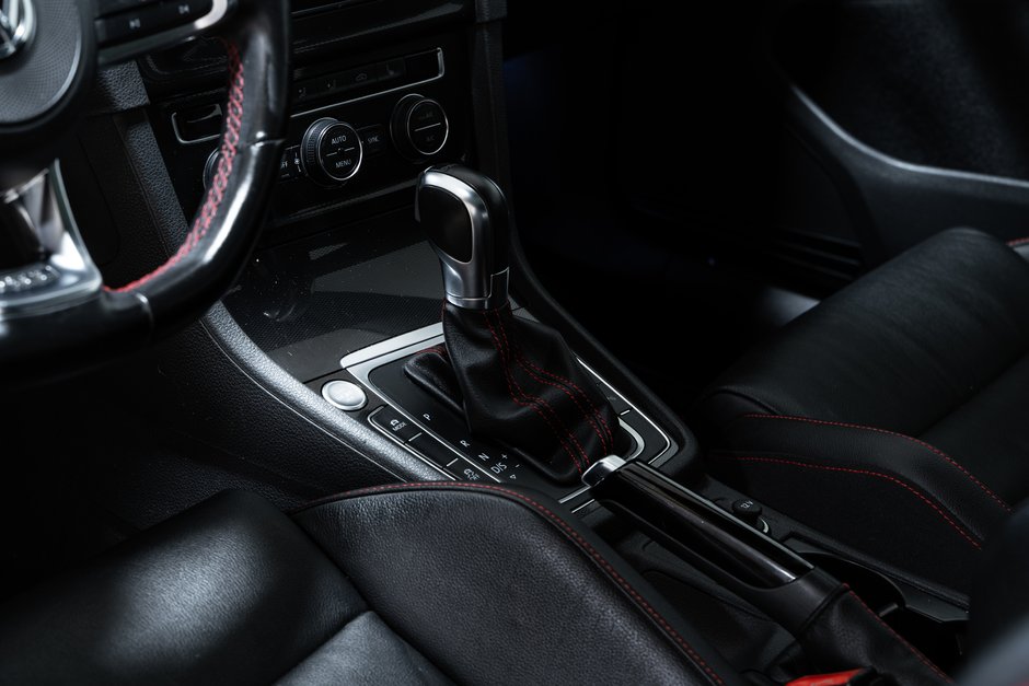 2017 Volkswagen Golf GTI Autobahn-17