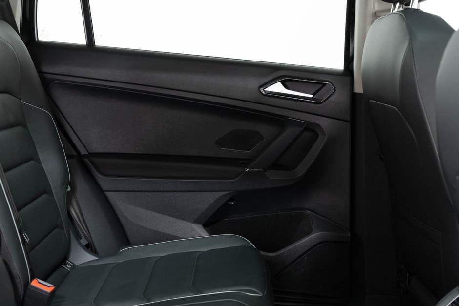 2018 Volkswagen Tiguan Highline-27