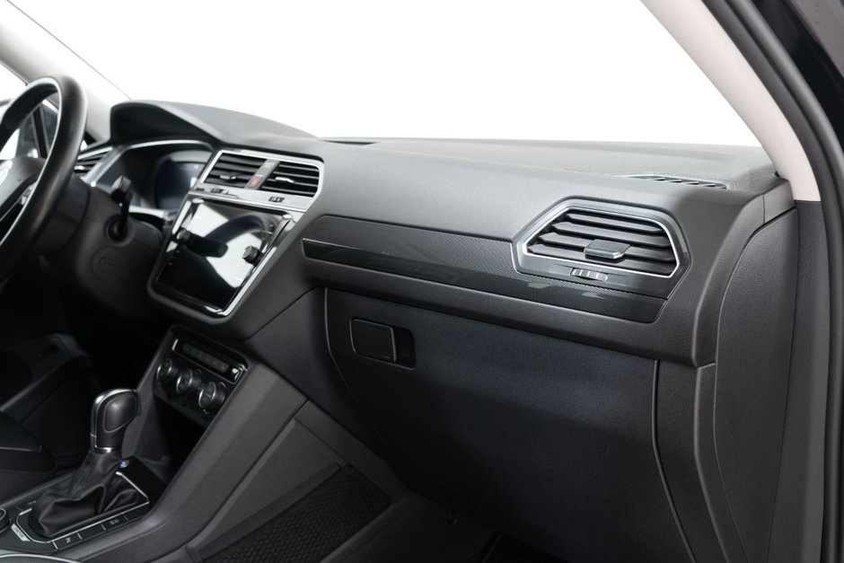 2018 Volkswagen Tiguan Highline-19