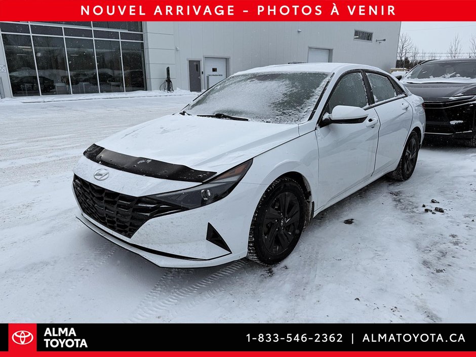 Hyundai Elantra Hybrid PREFERRED DCT 2022-0