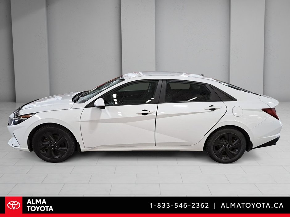 2022 Hyundai Elantra Hybrid PREFERRED DCT-7