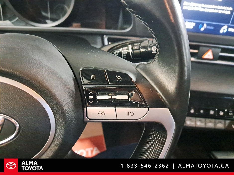 2022 Hyundai Elantra Hybrid PREFERRED DCT-17