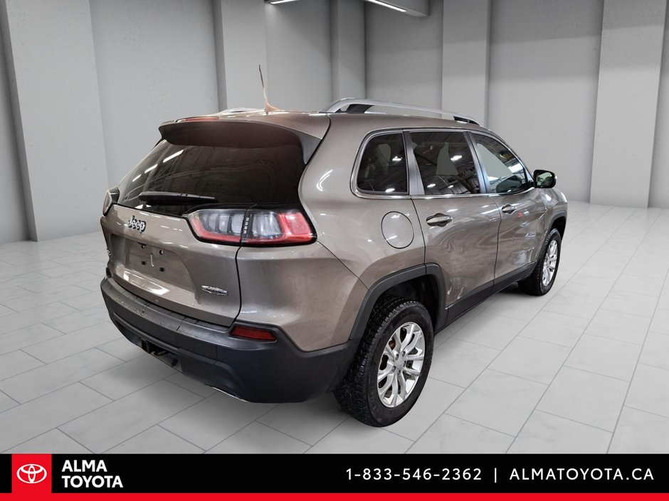 2019 Jeep Cherokee North-4