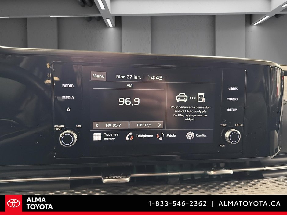 Kia Carnival LX + 2024-21