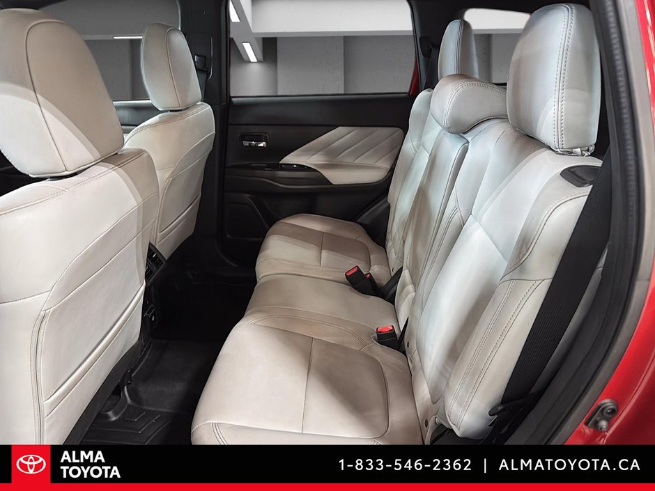 Mitsubishi Outlander PHEV SE-L PHEV 2020-12