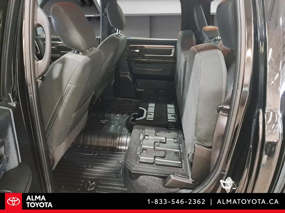 2021 Ram 1500 Classic WARLOCK CREW CAB-10