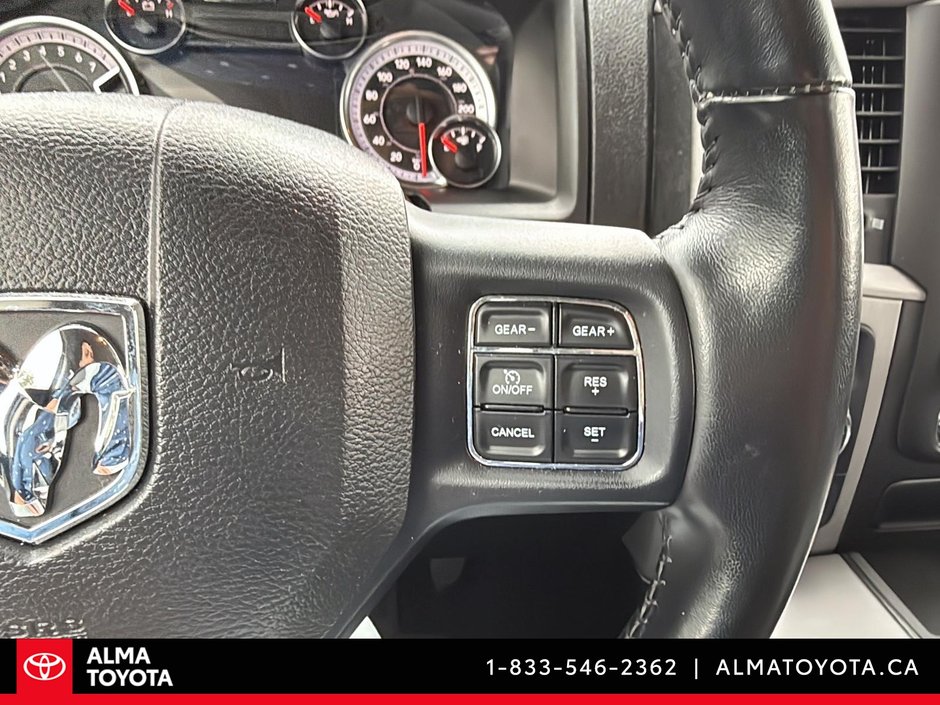 2023 Ram 1500 Classic EXPRESS V8 5.7L 4X4-15