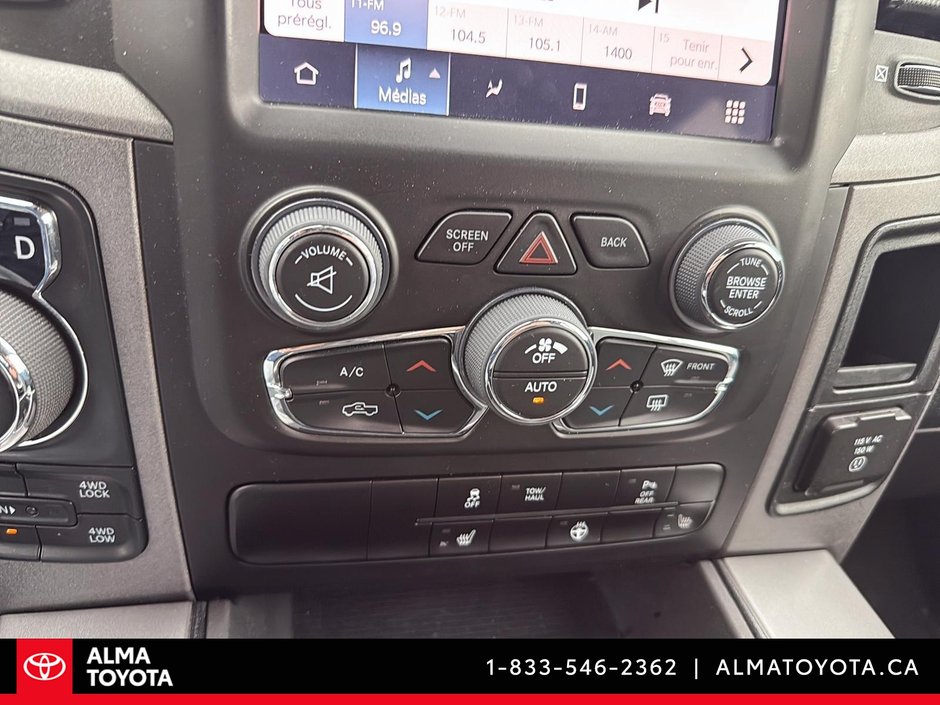 2023 Ram 1500 Classic EXPRESS V8 5.7L 4X4-17