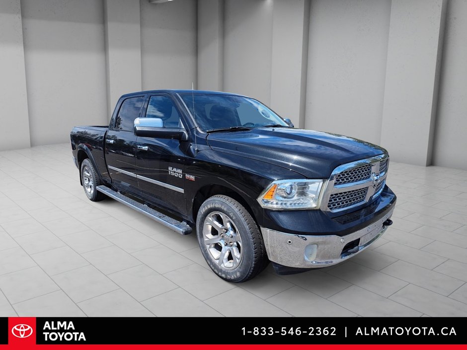 Ram 1500 4WD LARAMIE CREW 2017-1