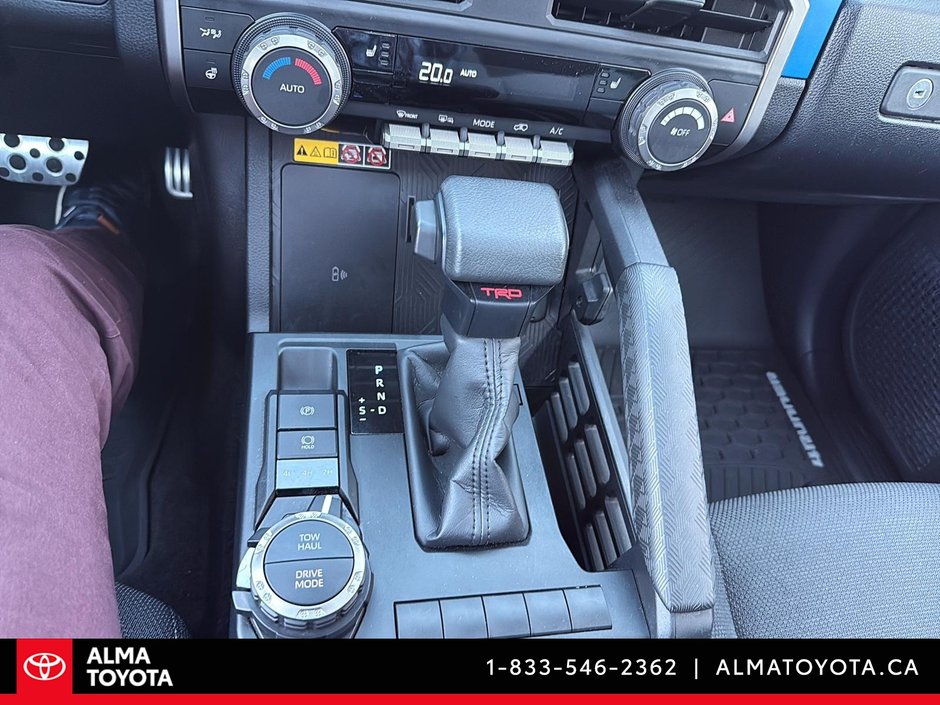 2025 Toyota 4Runner TRD SPORT-24