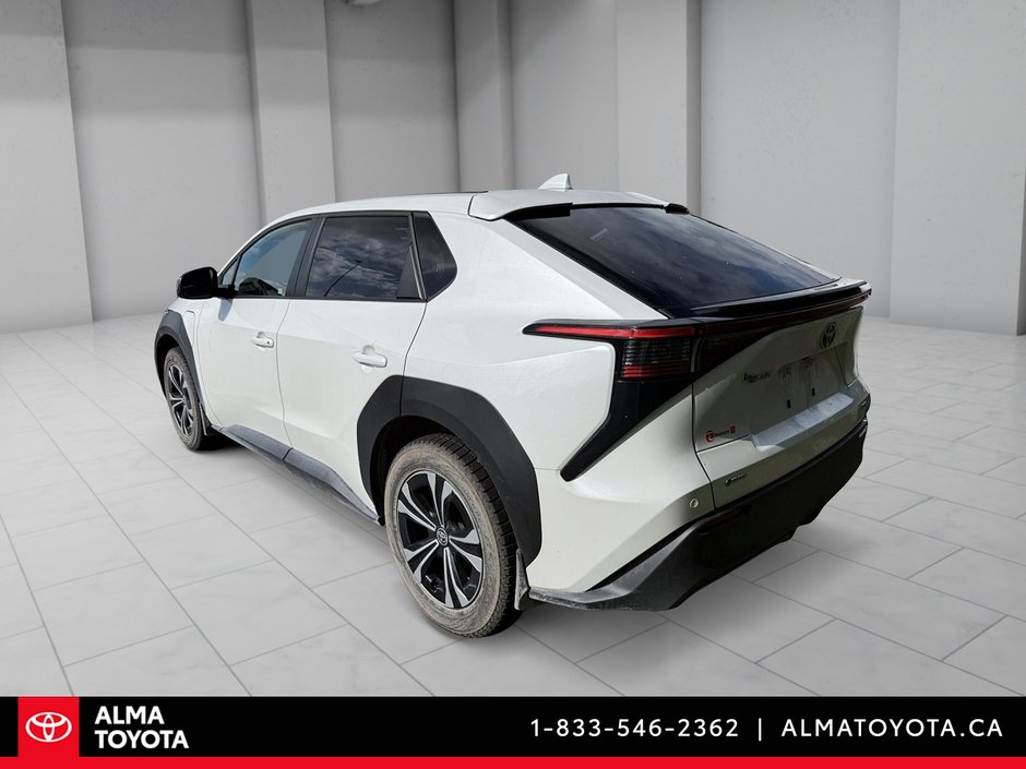 2024 Toyota bZ4X XLE AWD-3
