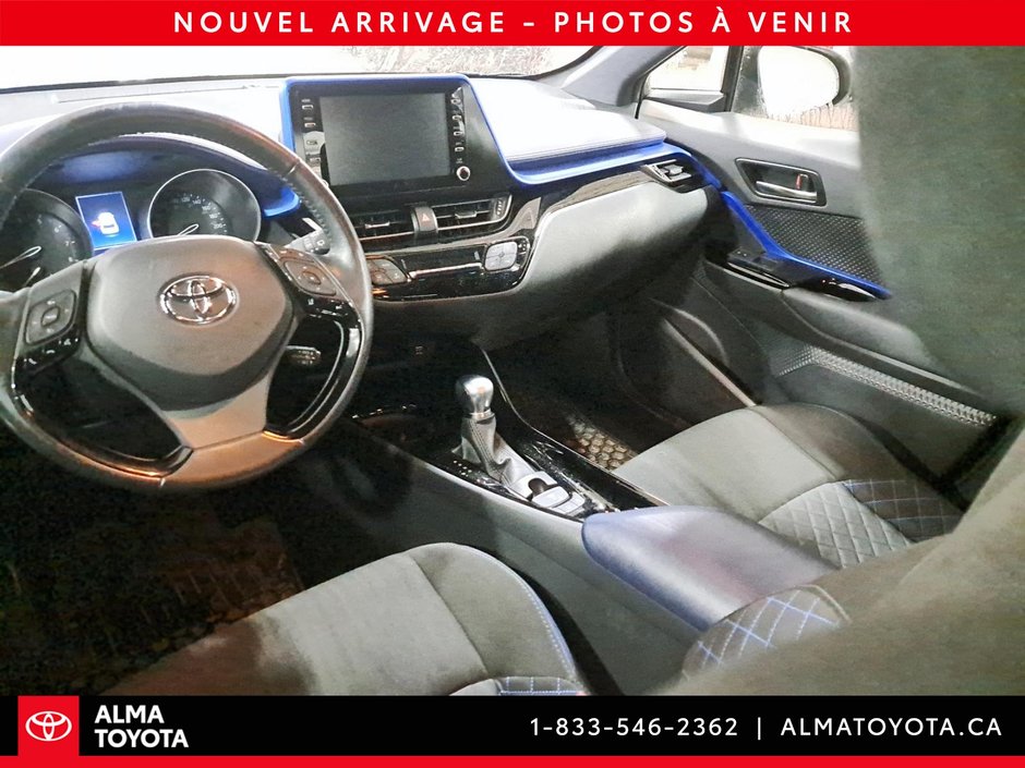 2021 Toyota C-HR XLE PREMIUM-4