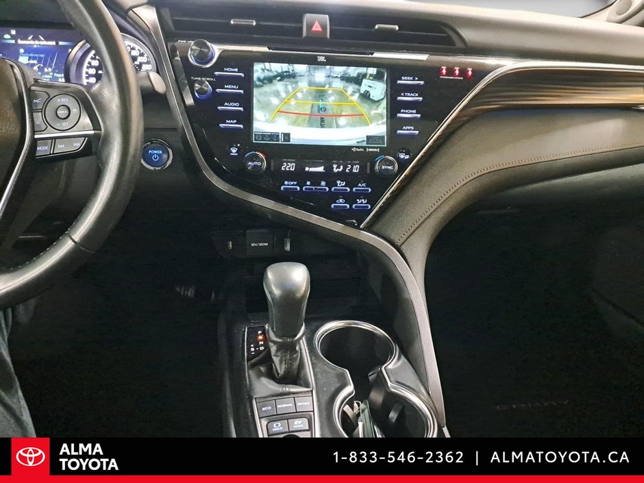 2018 Toyota Camry Hybrid XLE HYBRID-15