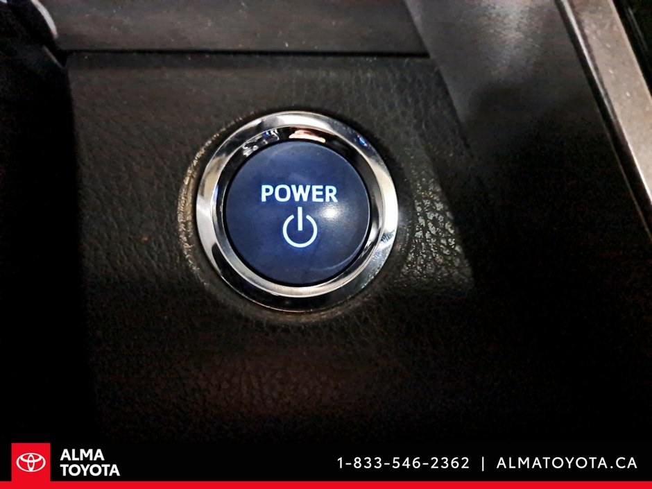 2018 Toyota Camry Hybrid XLE HYBRID-18