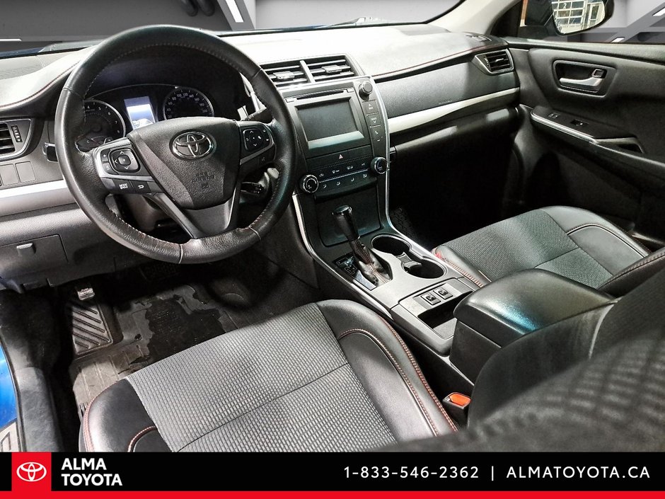 2017 Toyota Camry SE-11