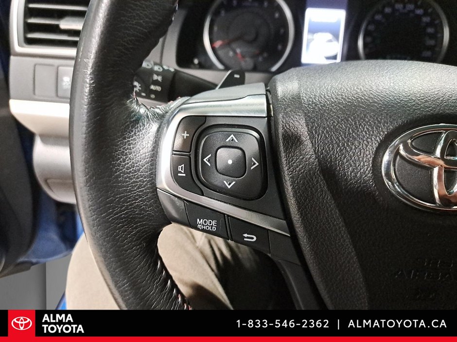 2017 Toyota Camry SE-17