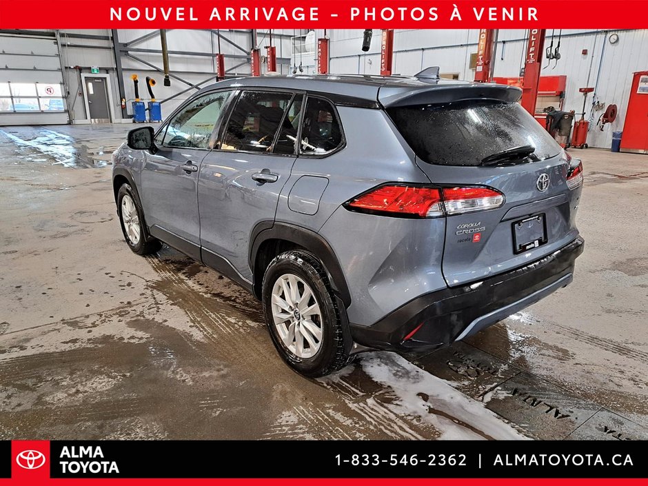 2022 Toyota Corolla Cross LE AWD-3