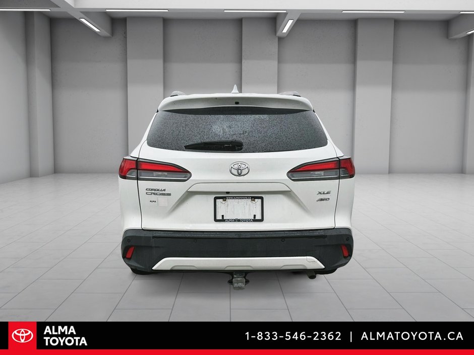 Toyota Corolla Cross XLE AWD 2022-7