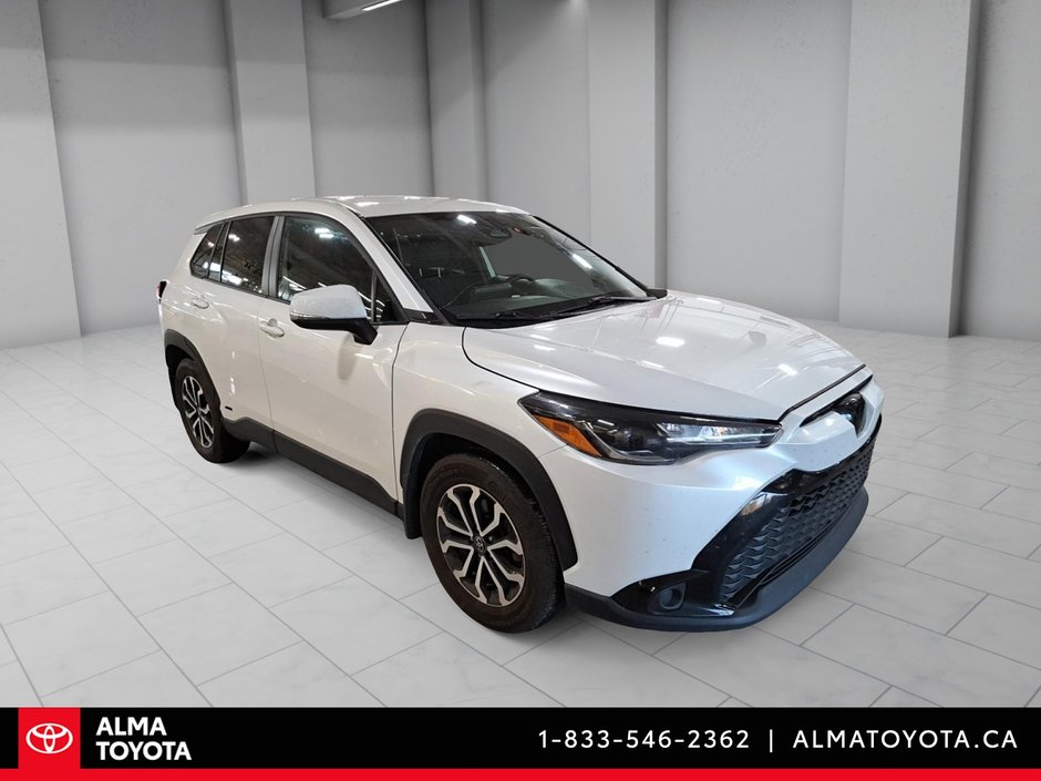 2023 Toyota Corolla Cross SE HYBRID AWD-1