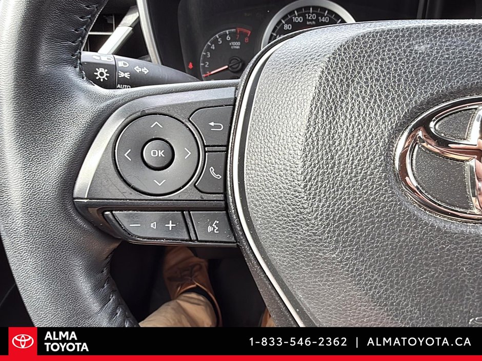 2021 Toyota Corolla Hatchback SE AMÉLIORÉ-14