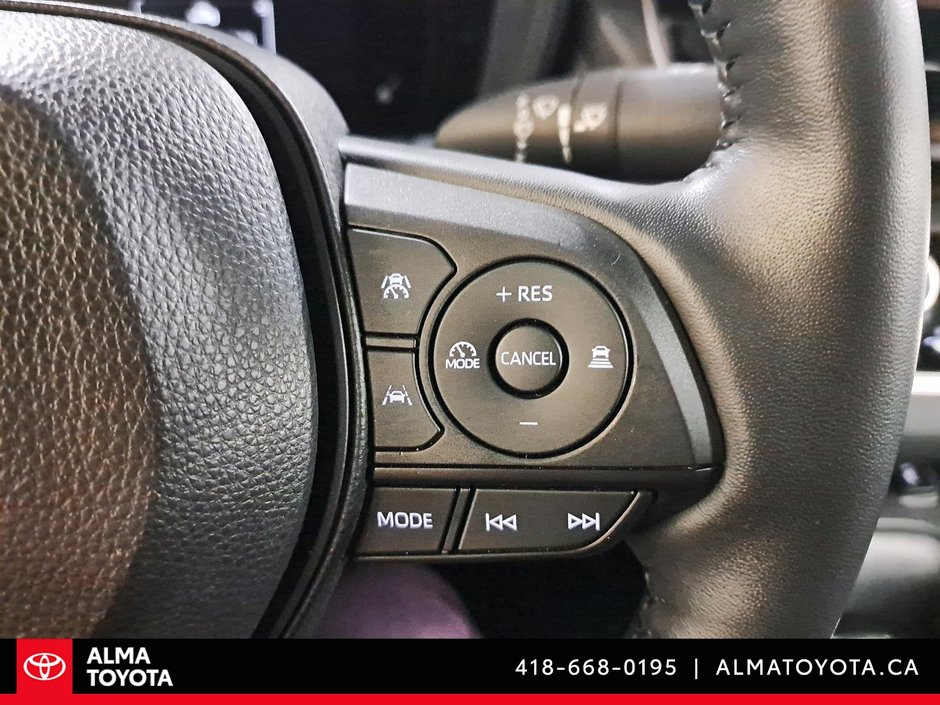 Toyota Corolla Hybrid hybride LE CVT AWD 2023-17